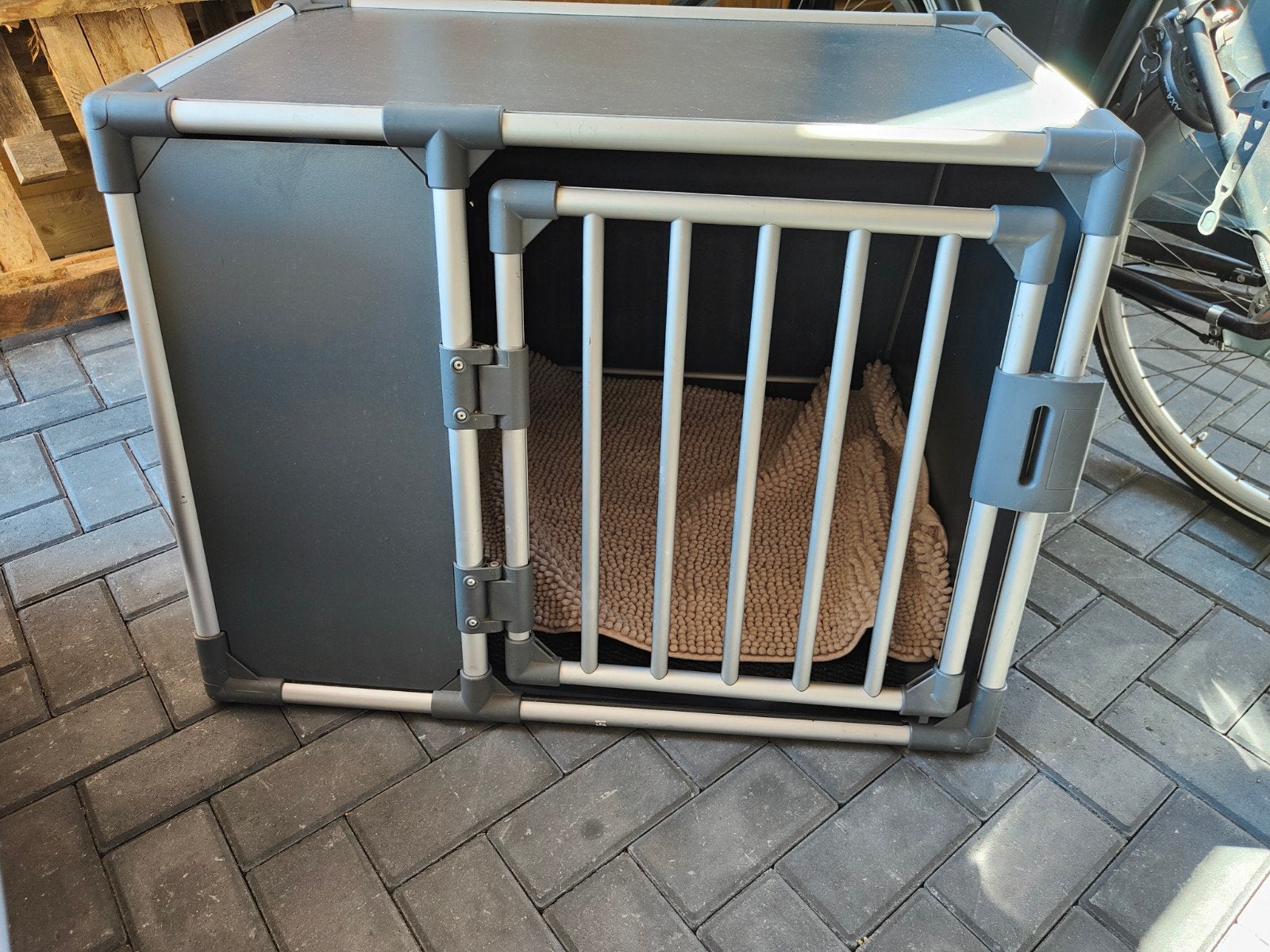 Solide grote bench autobench voor 2 honden/ grote hond, Ophalen, Gebruikt