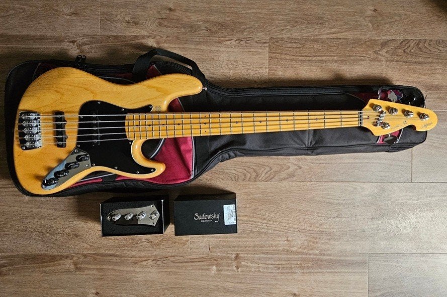 Sandberg California V string /Sadowsky, Ophalen, Zo goed als nieuw, Elektrisch, 5-snarig