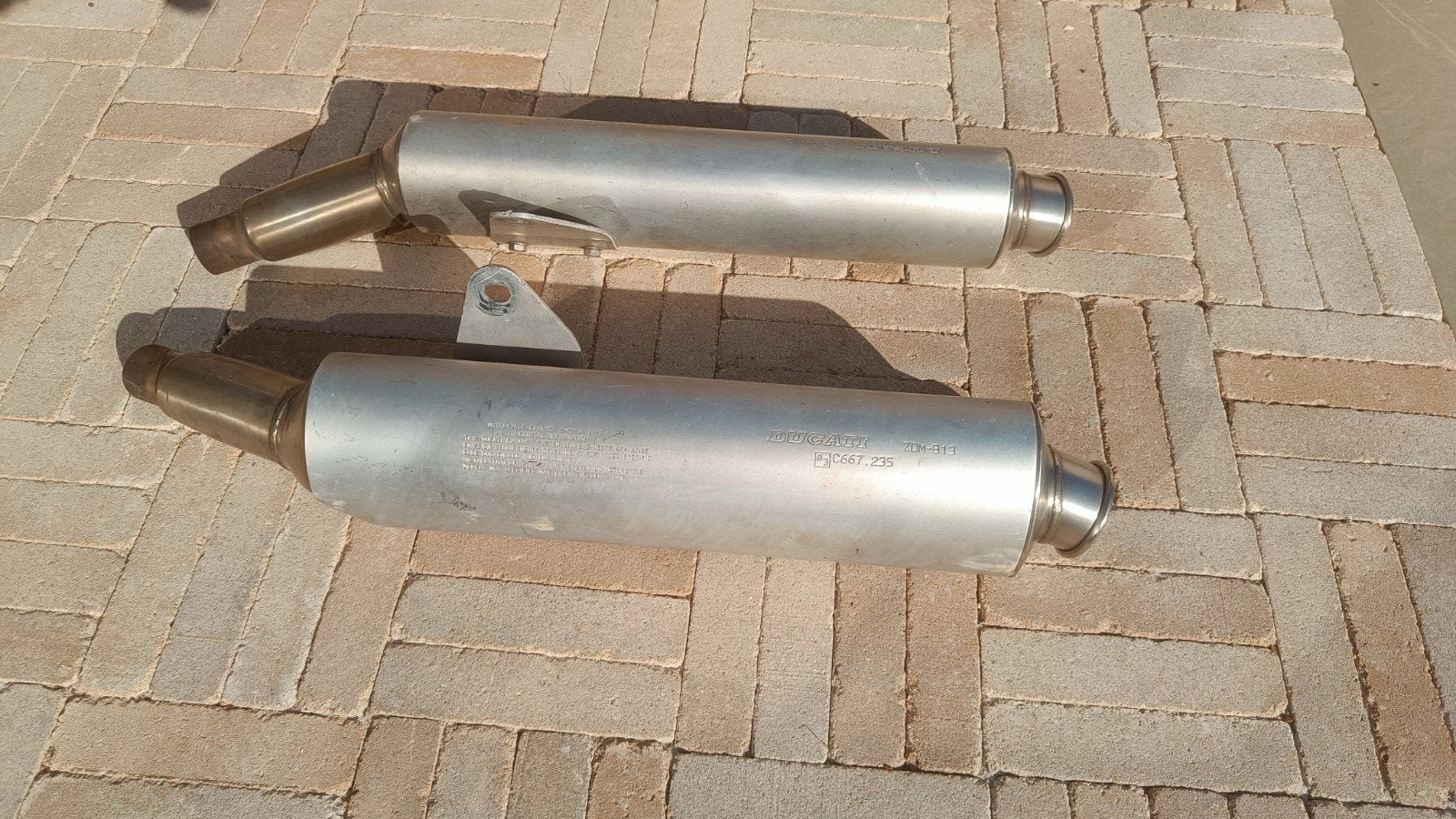 Originele Ducati Monster M600 uitlaten dempers, Ophalen of Verzenden, Gebruikt