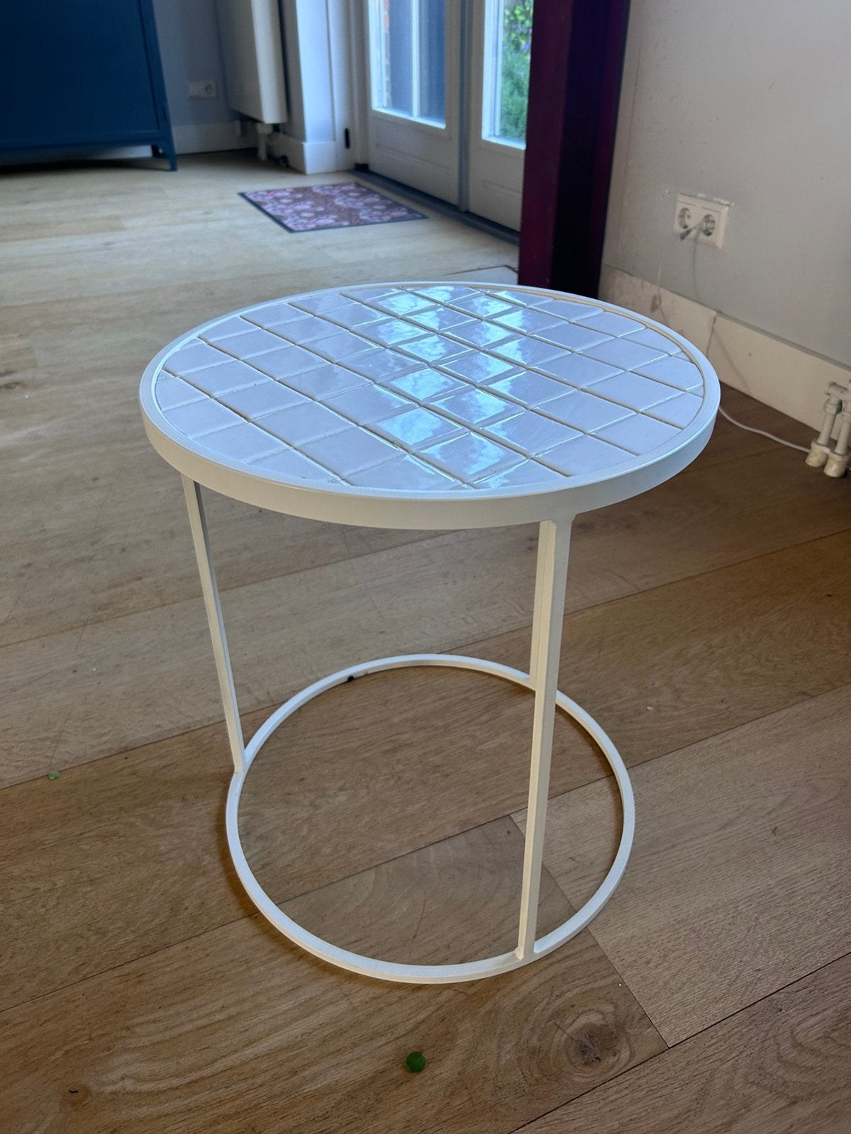 Zuiver bijzettafel glazed, Minder dan 55 cm, Rond, Zo goed als nieuw, Ophalen