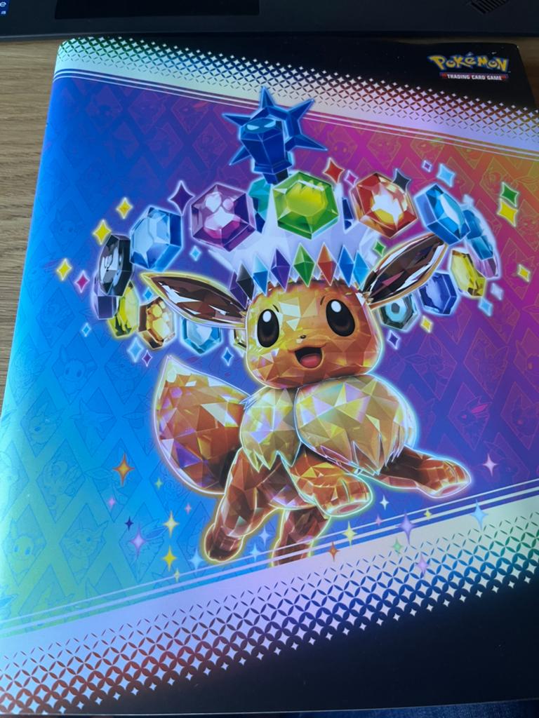 Prismatic evolutions pokemon kaarten + binder, Ophalen of Verzenden, Nieuw