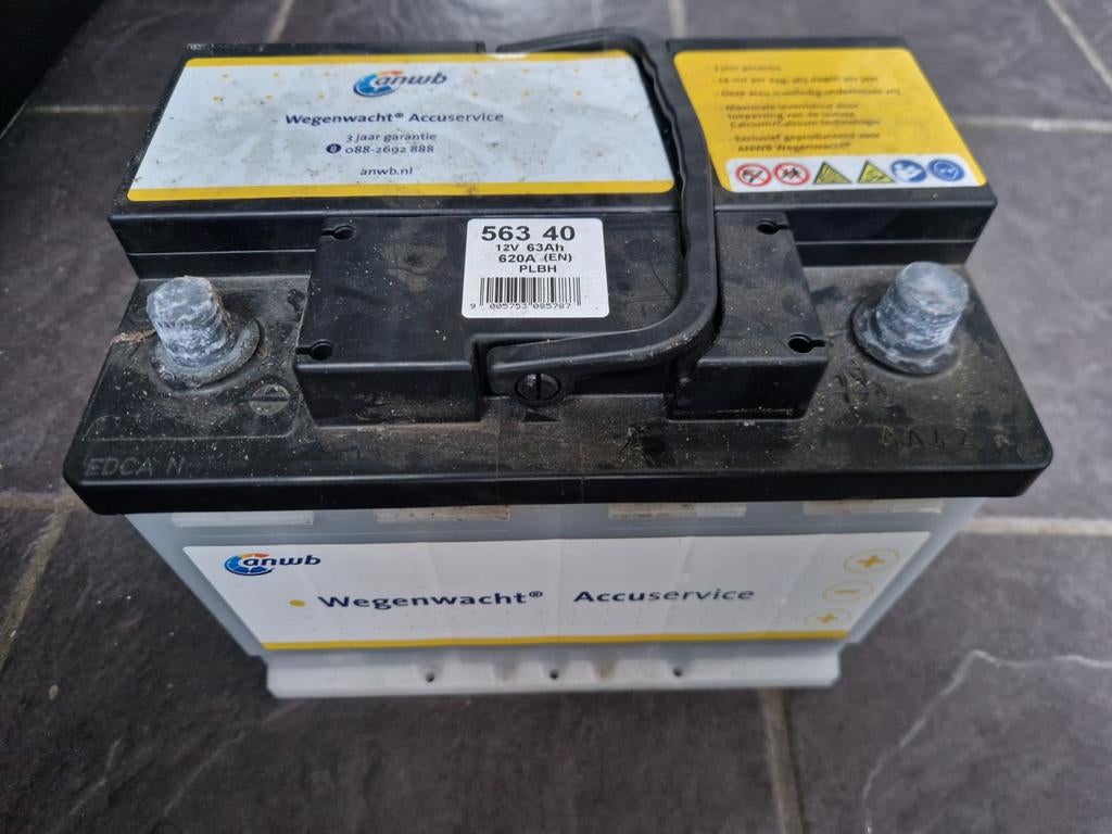 Accu 12V 63Ah 620A (EN), Auto-onderdelen, Accu's en Toebehoren, Ophalen of Verzenden, Gebruikt, Universele onderdelen
