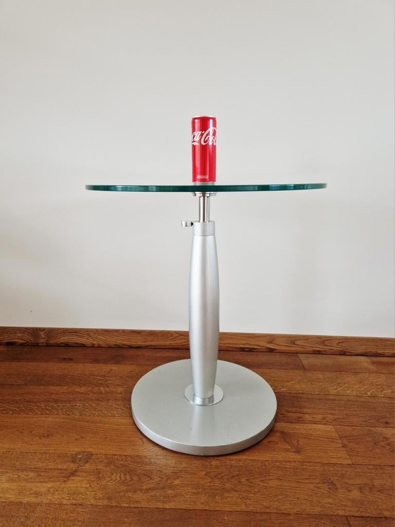 In Hoogte Verstelbare Design Bijzettafel, Huis en Inrichting, Tafels | Bijzettafels, Ophalen, Minder dan 55 cm, Design, Rond