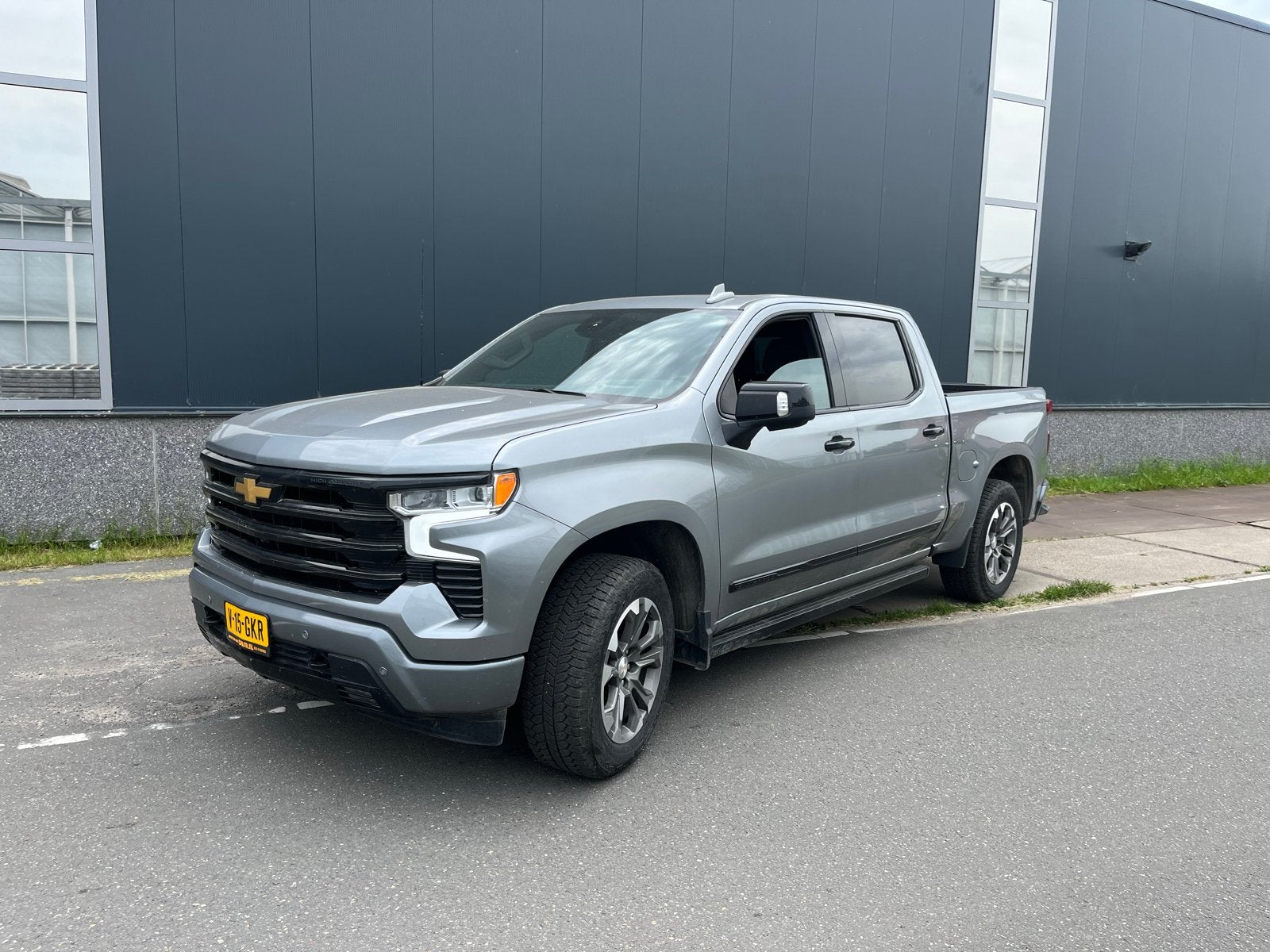 Chevrolet Silverado 2024 Grijs, Auto's, Automaat, Zwart, Chevrolet, 426 pk