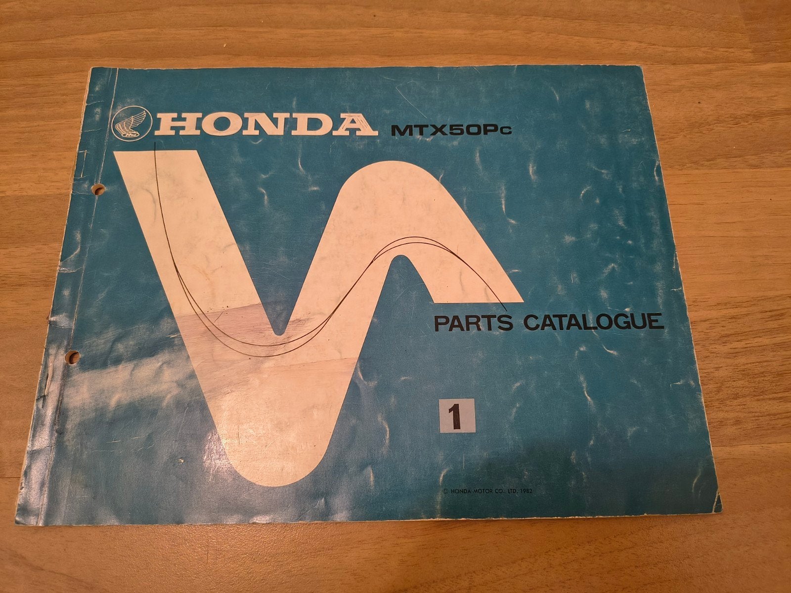 Honda MTX 50 onderdelenboek (Nederlands model), Fietsen en Brommers, Ophalen of Verzenden, Gebruikt