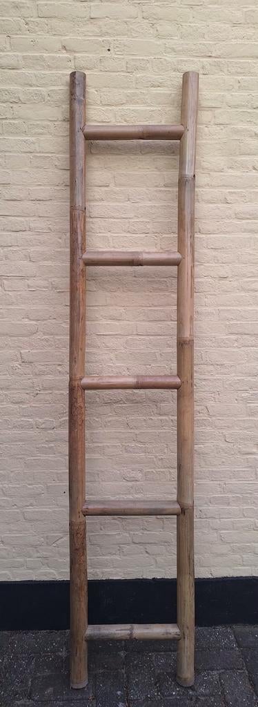 Bamboe ladder, Doe-het-zelf en Verbouw, Ladders en Trappen, Ophalen of Verzenden, 4 meter of meer