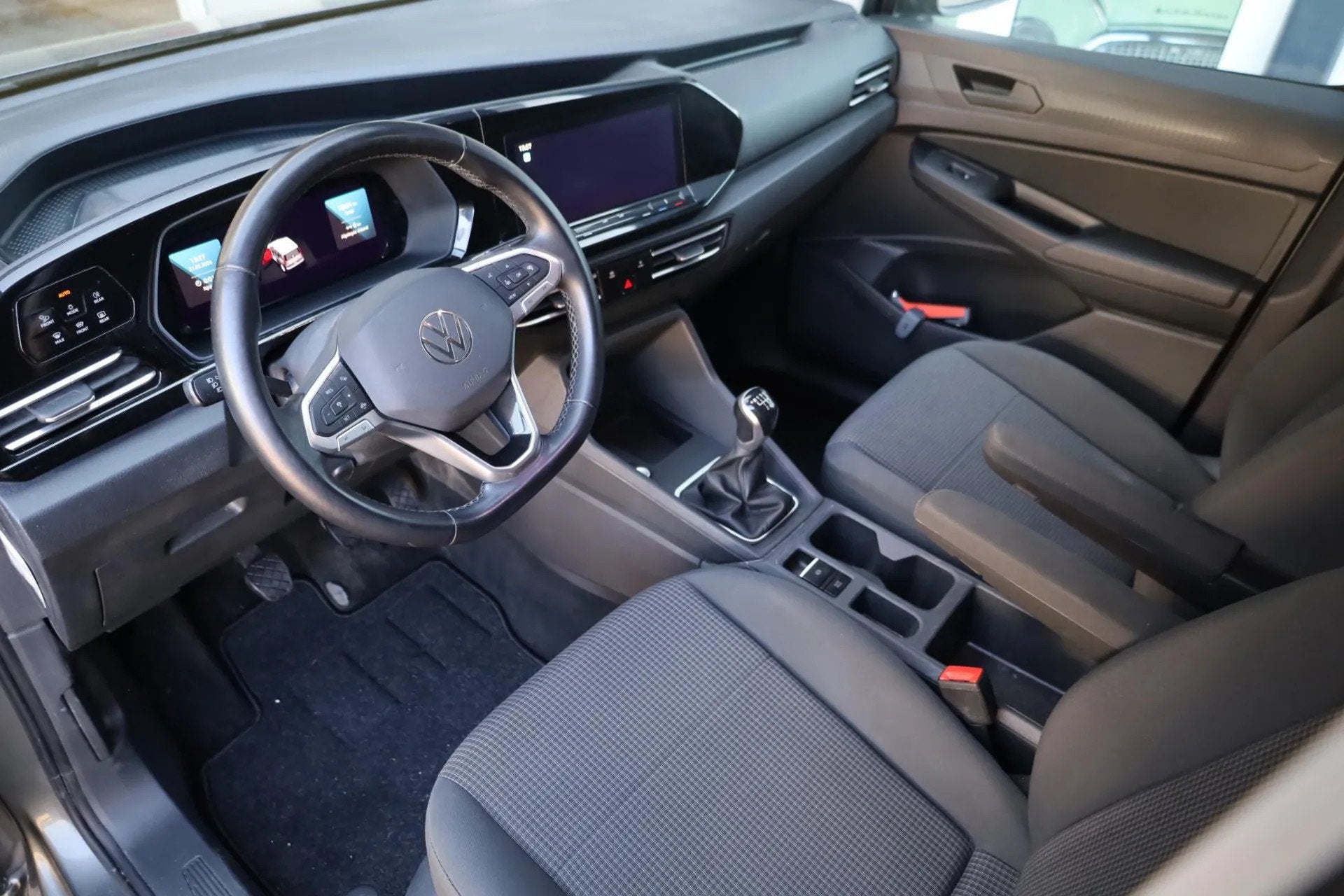 Volkswagen Caddy Cargo 2.0 TDI 1st Edition (bj 2021), Voorwielaandrijving, Gebruikt, Overige modellen, Origineel Nederlands