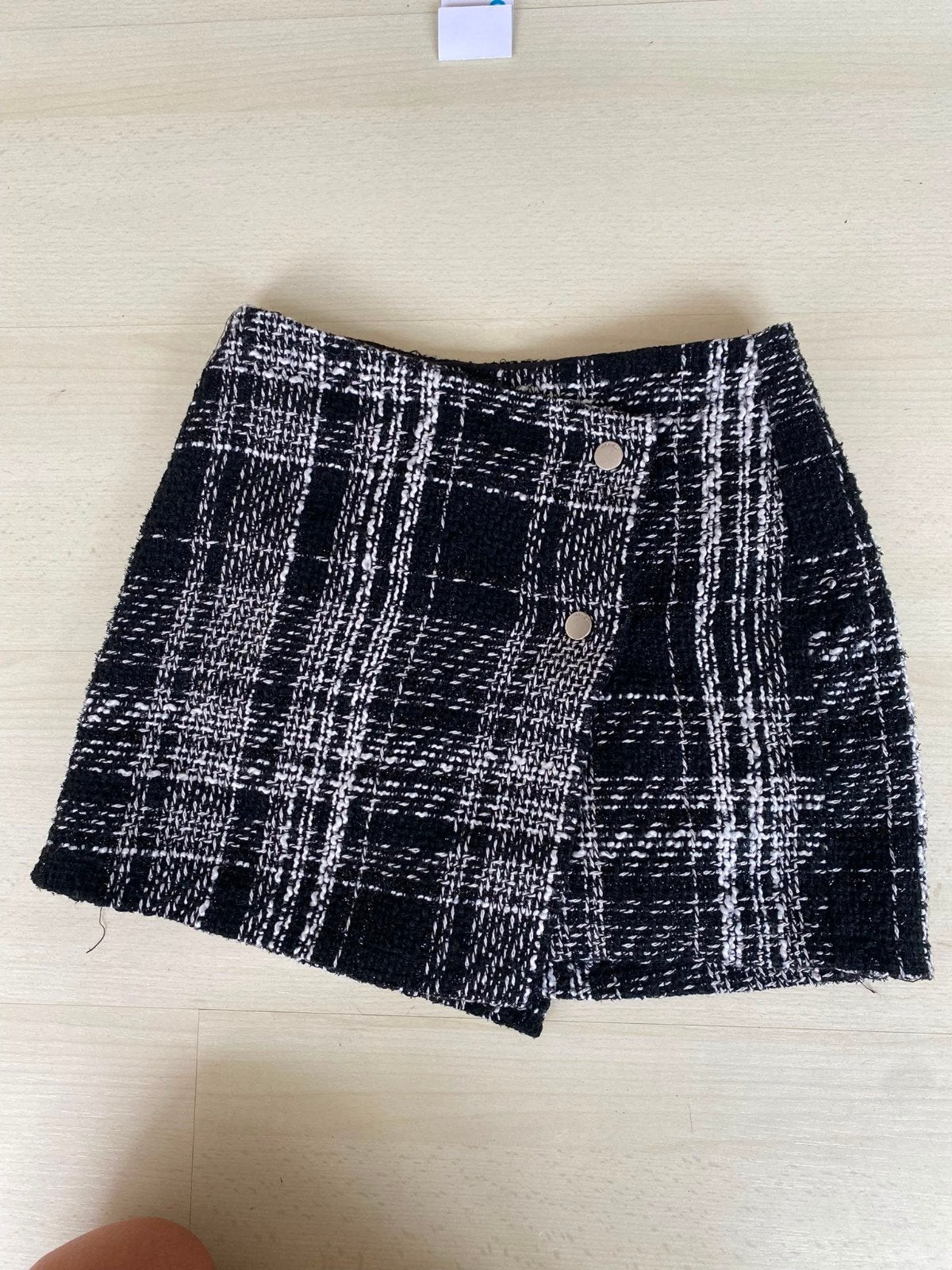 AMISU Zwart-witte geruite skort, maat 34 (XS), Zwart, Ophalen of Verzenden, Zo goed als nieuw, Maat 34 (XS) of kleiner