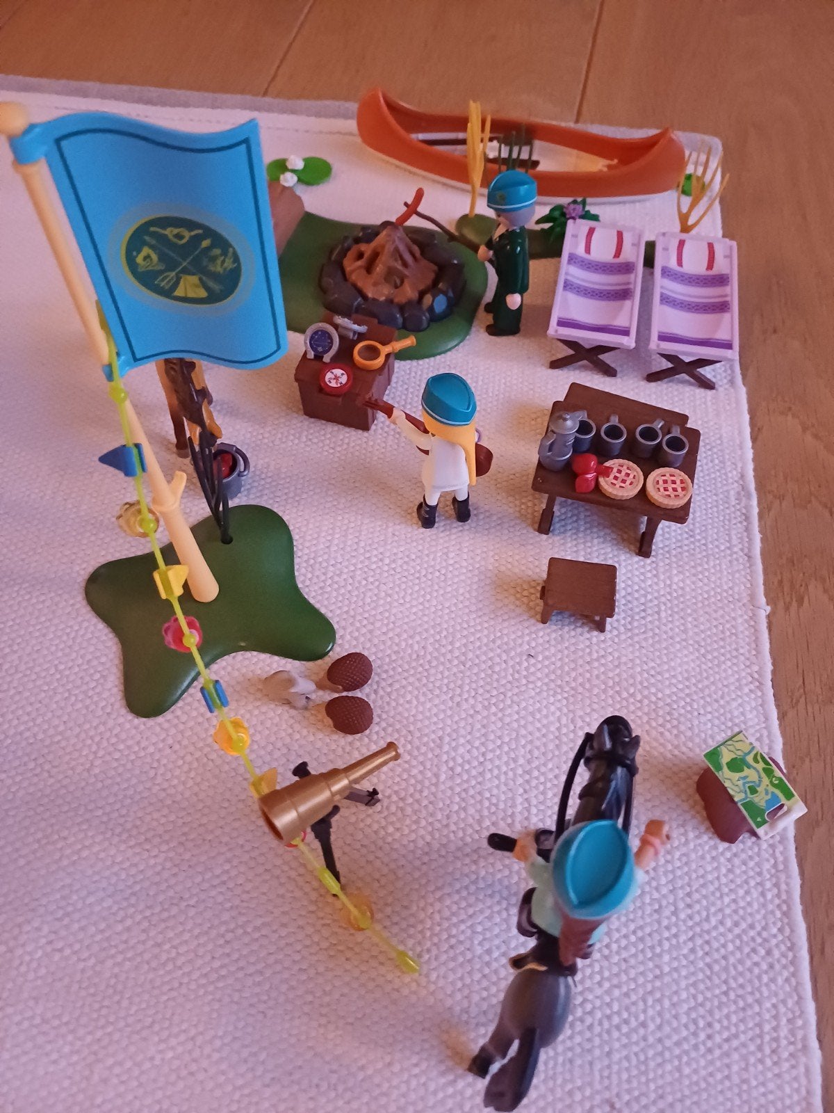 Playmobil kampeer- en avonturenset met figuren + accessoires, Ophalen of Verzenden, Zo goed als nieuw, Jongen of Meisje