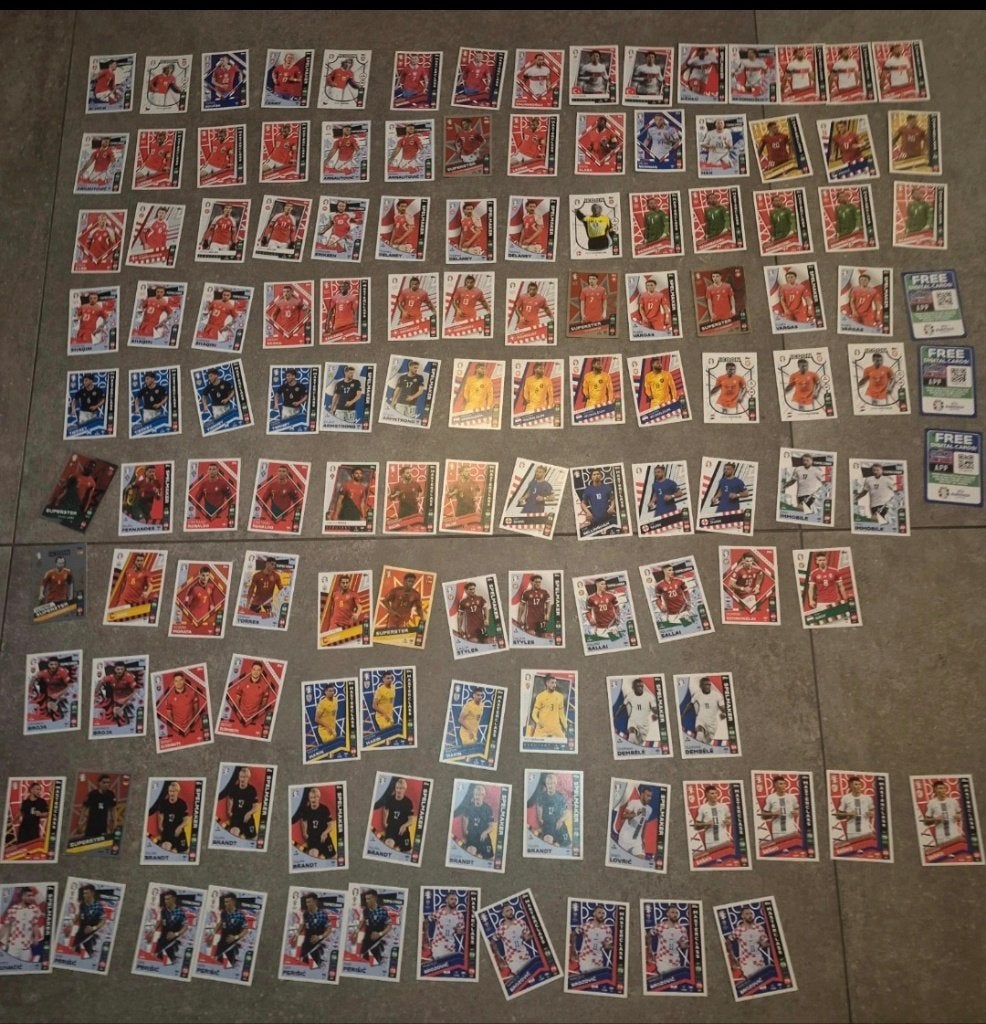 Veel voetbal kaartjes euro 2024, Verzamelen, Ophalen of Verzenden, Gebruikt, Buitenlandse clubs, Poster, Plaatje of Sticker