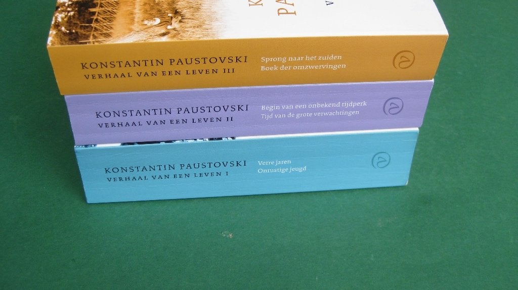 Paustovski – Verhaal van een leven (3 delen), Ophalen of Verzenden, Zo goed als nieuw, Europa overig