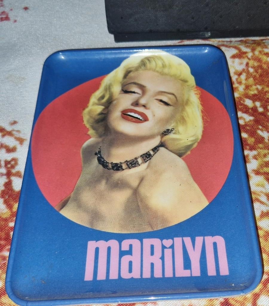 Marilyn Monroe items, Verzamelen, Film en Tv, Gebruikt, Film, Gebruiksvoorwerp, Ophalen of Verzenden