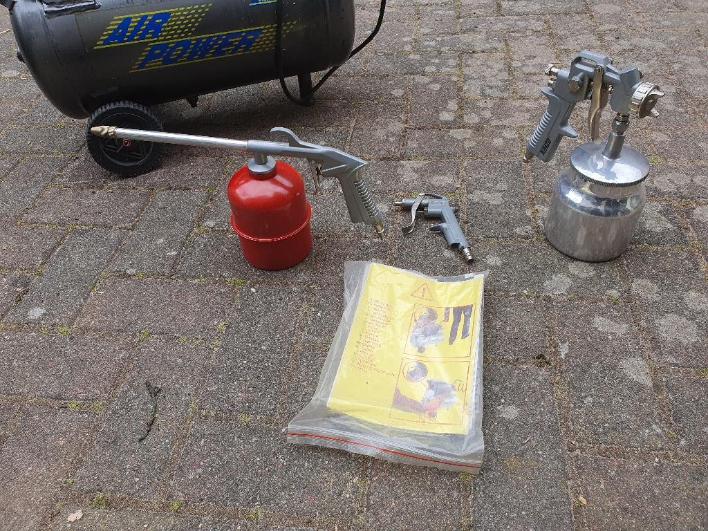Compressor Kinzo, Ophalen, Gebruikt
