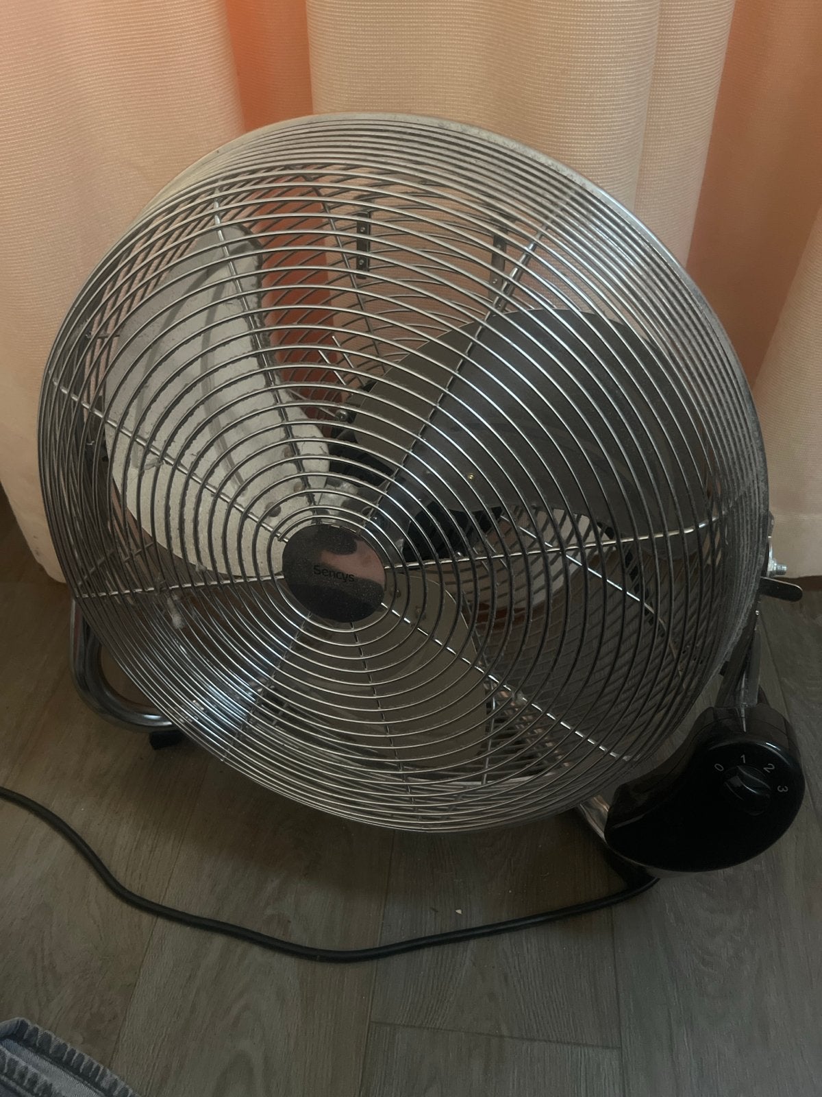 Sencys Vloerventilator - Krachtige Koeling voor Elke Ruimte, Ophalen of Verzenden, Gebruikt, Vloerventilator
