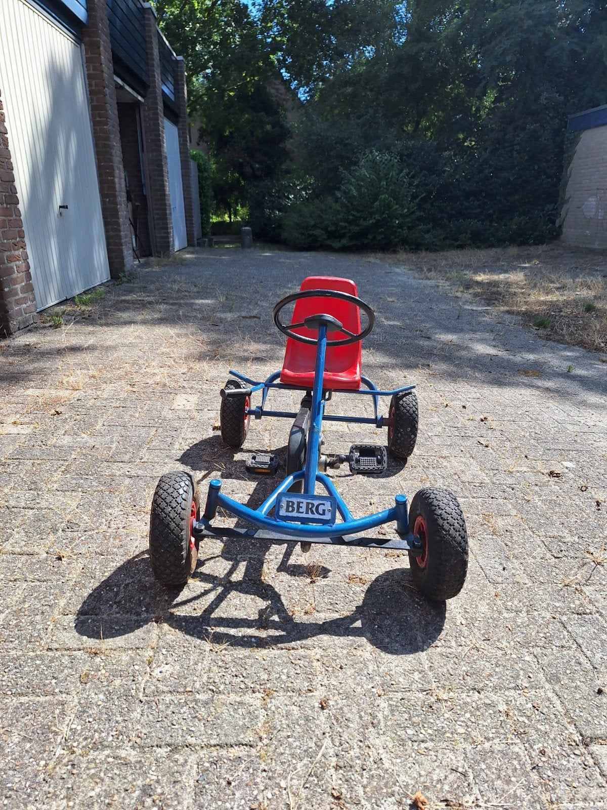 Berg skelter - Blauw met rood zitje, Ophalen, Gebruikt, Berg