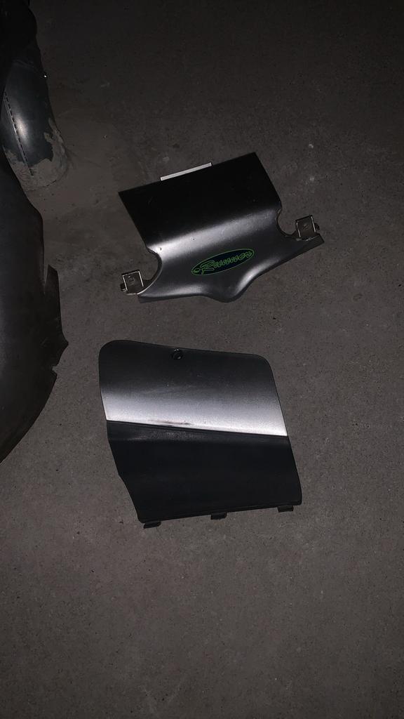 Gilera Runner FXR Kappen set - schade, maar te fixen, Fietsen en Brommers, Ophalen of Verzenden, Gebruikt, Kap, Overige merken