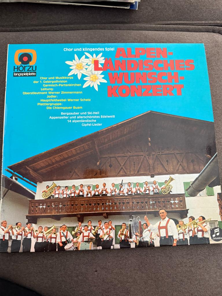 HÖRZU Langspielplatte: Alpenländisches Wunschkonzert, Ophalen, Gebruikt