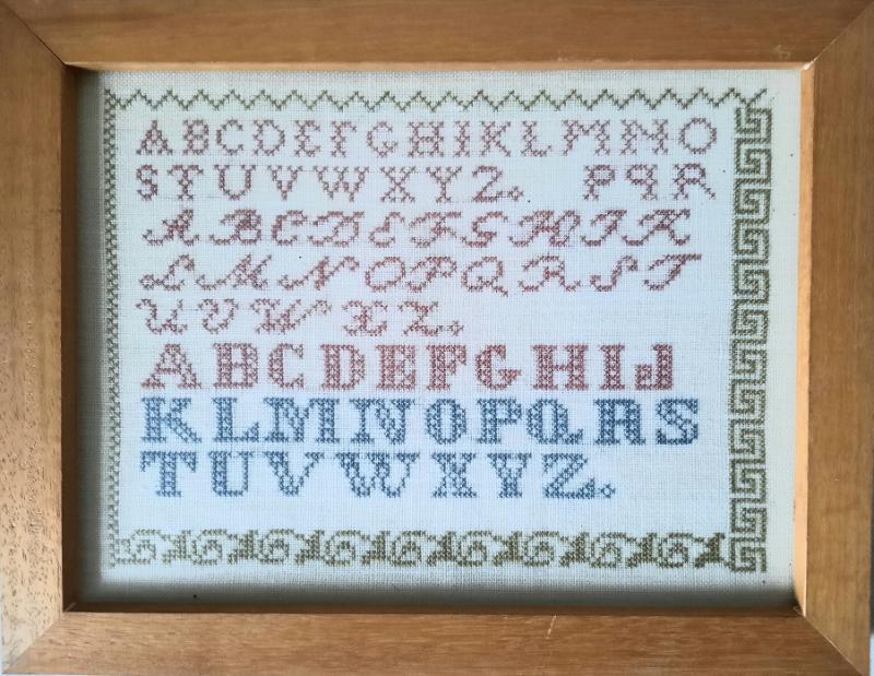 Mooie merklap in eikenlijst.geborduurd, Antiek en Kunst, Antiek | Kleden en Textiel, Ophalen of Verzenden