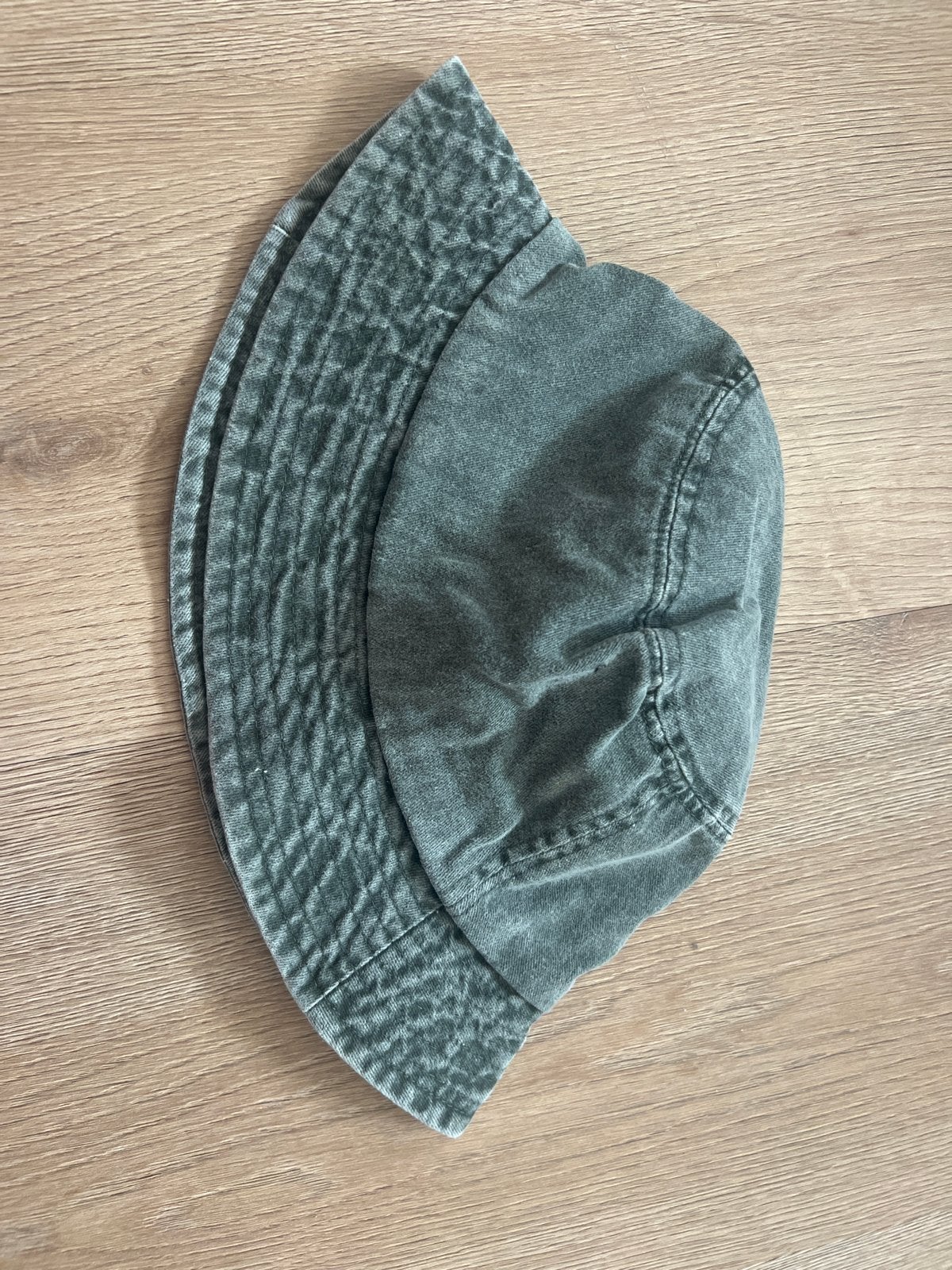 Zara Buckethat - Groen, Ophalen of Verzenden, Zo goed als nieuw, One size fits all, Hoed