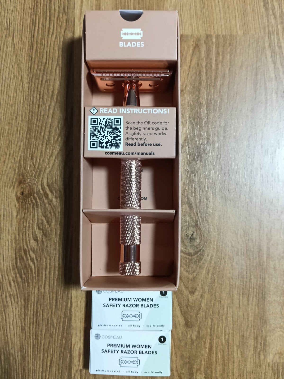 Cosmeau Premium Vrouwen Veiligheidsscheermes + Mesjes, Ophalen of Verzenden, Nieuw, Overige typen