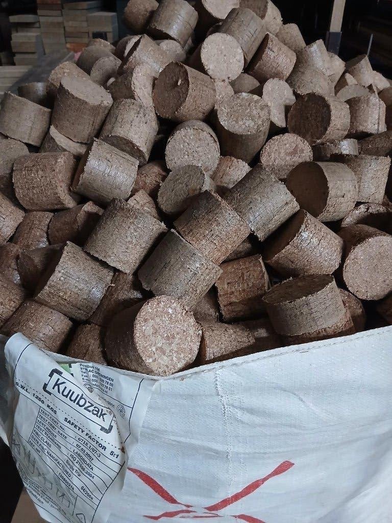 briketten voor houtkachel, Tuin en Terras, Minder dan 3 m³, Ophalen, Eikenhout, Blokken
