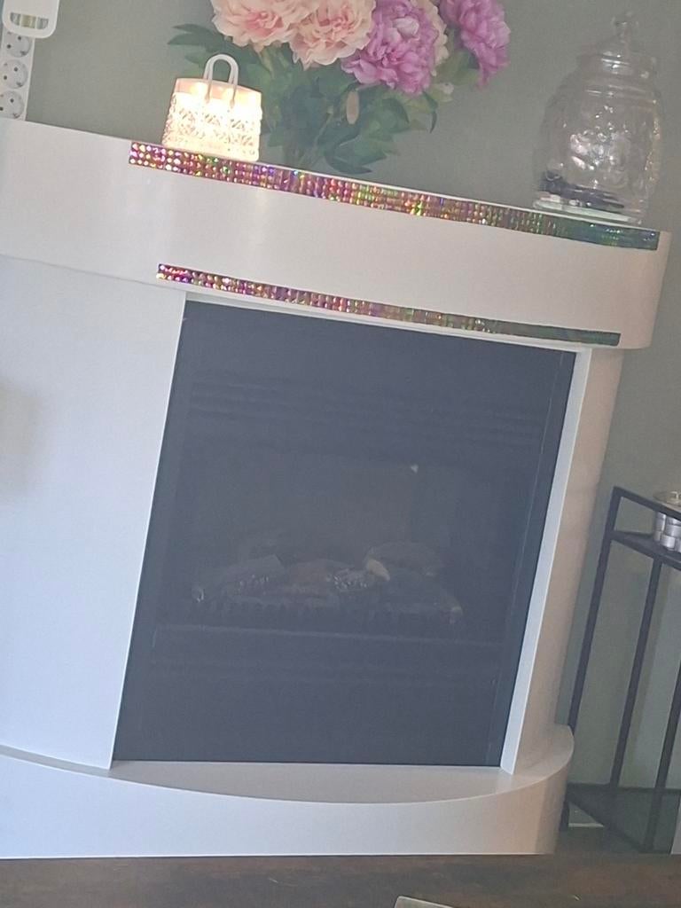 Moderne elektrische haard met ombouw, Ophalen, Gebruikt, Vrijstaande haard, Elektrische haard