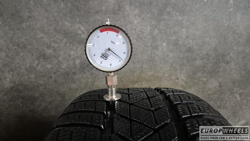 18 inch BMW 5 Serie G30 G31 Styling 684 G26 Winterbanden, 18 inch, -, -, Banden en Velgen