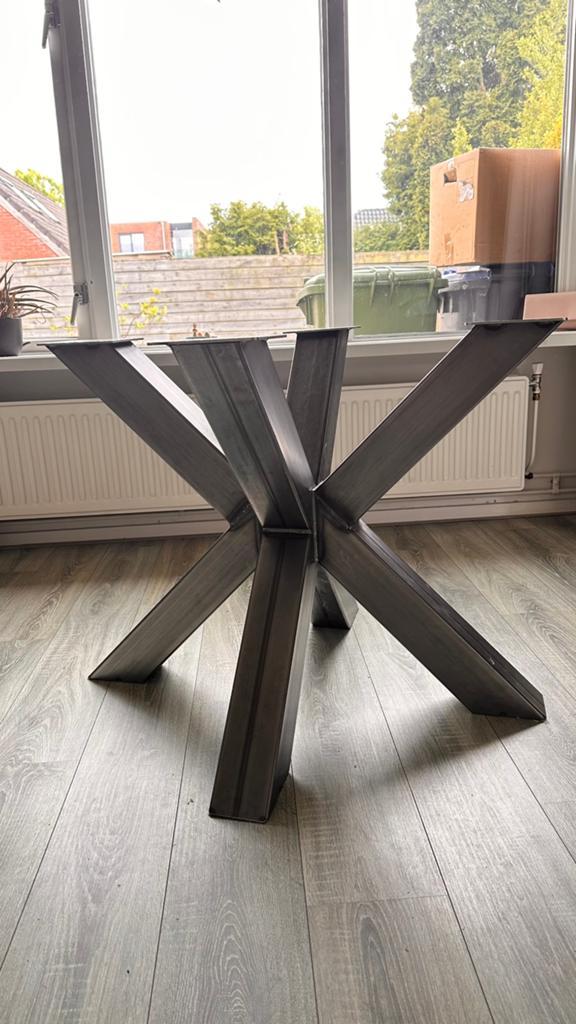Stalen X poot, Ophalen, Zo goed als nieuw, Rond, 50 tot 100 cm