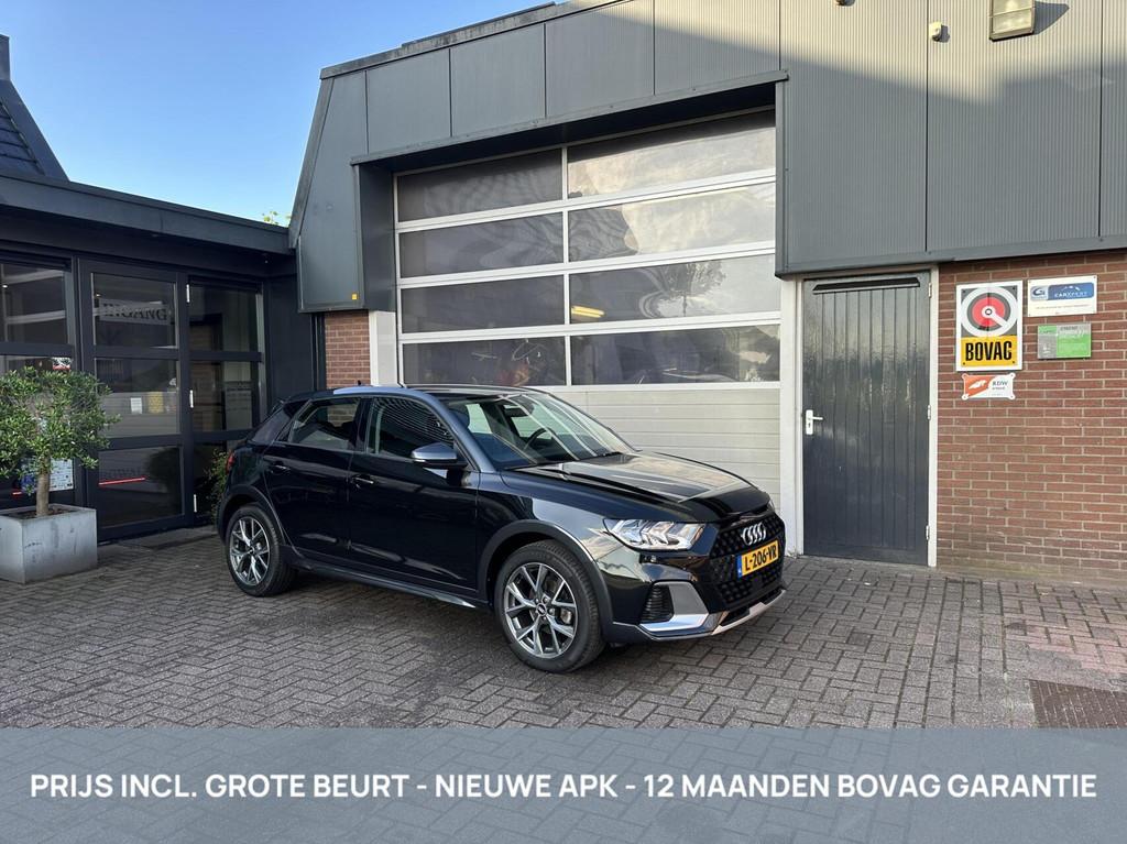 Audi A1 Citycarver 35 TFSI 1.5 Edition CARPLAY/VIRTUEEL *ALL, 12 maanden, Stof, 4 cilinders, Zwart