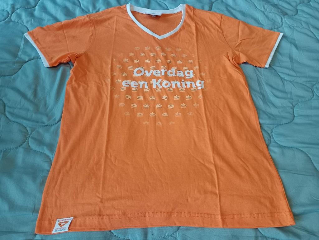 Oranje/ WK  staatsloterij T-shirt V-Hals Maat L Nieuwstaat, Ophalen, Nieuw, Maat 52/54 (L), Oranje