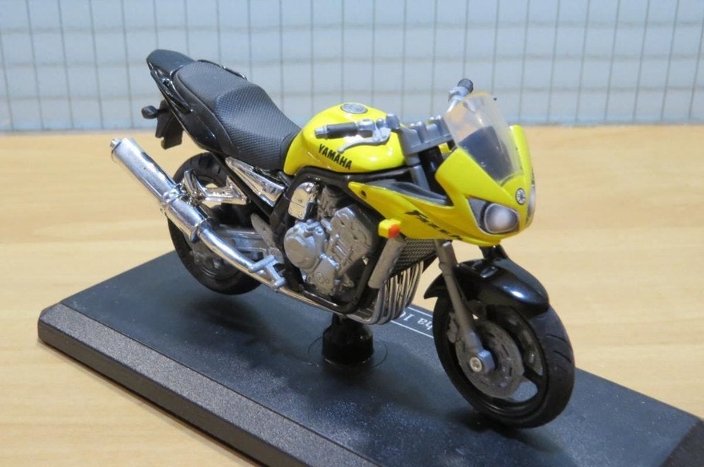 Yamaha Fazer 1000 1:18 Majorette, Overige merken, MayCheong, Nieuw, Ophalen of Verzenden