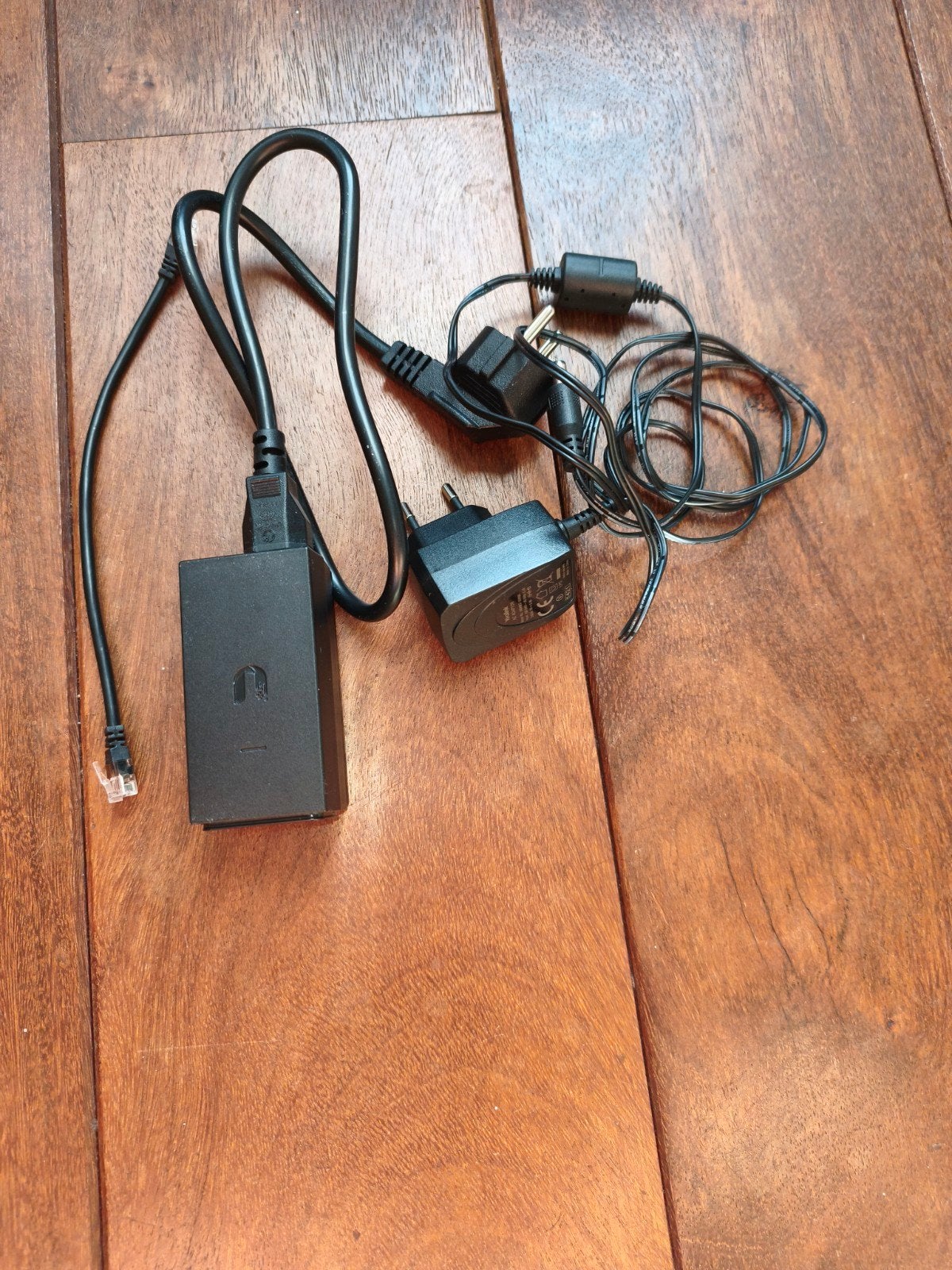 Ubiquiti PoE Injector en Yealink AC Adapter, Ophalen of Verzenden
