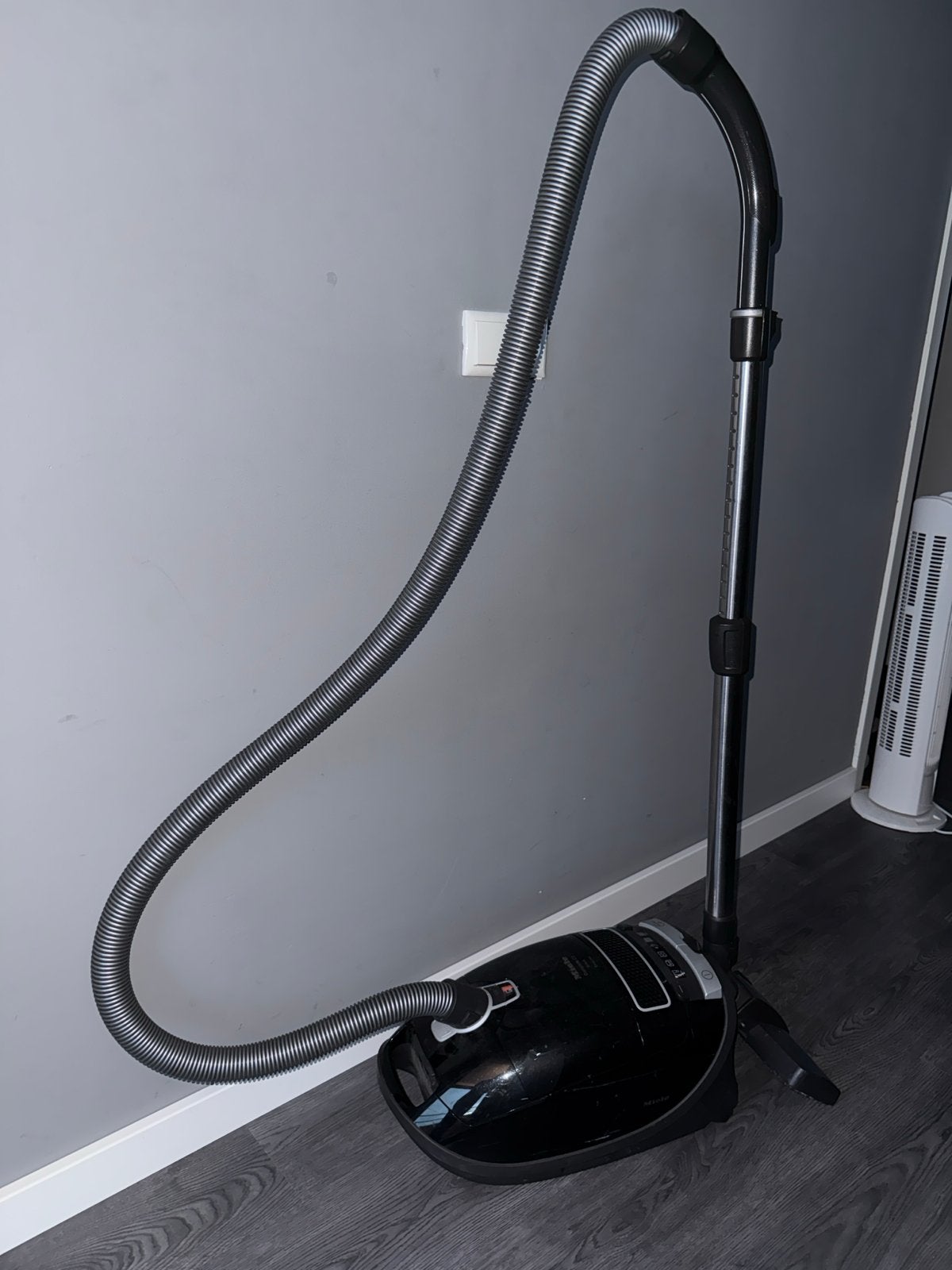 Miele Complete C3 Black Ecoline stofzuiger, Witgoed en Apparatuur, Stofzuigers, Gebruikt, Sledestofzuiger, Miele, Minder dan 1200 watt