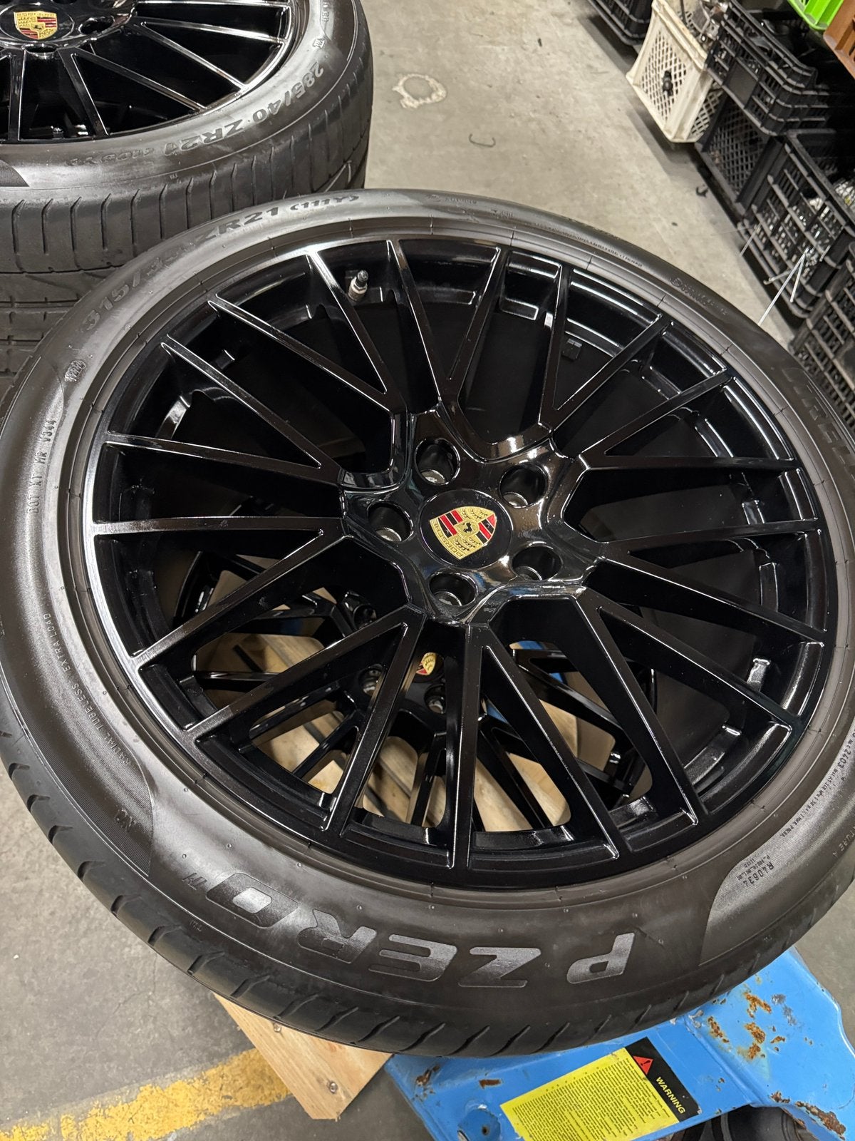 Porsche Cayenne Coupé 21" RS Spyder velgen + Pirelli banden, Ophalen of Verzenden, Zo goed als nieuw