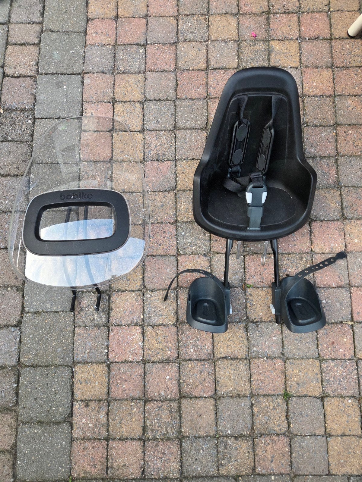 Bobike zwart fietsstoeltje met regenscherm, Voetsteuntjes, 0 t/m 18 kg, Bobike voorzitje, Voorzitje