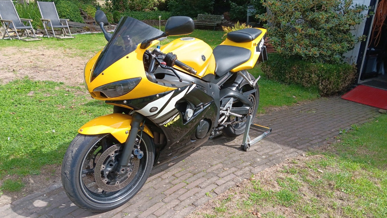 yamaha yzfr6, Particulier, Super Sport