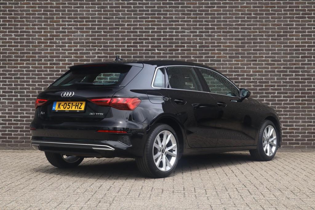 Audi A3 Sportback 30 TFSI 110pk S-tronic Business Edition |, Auto's, Audi, 12 maanden, Stof, Gebruikt, Zwart
