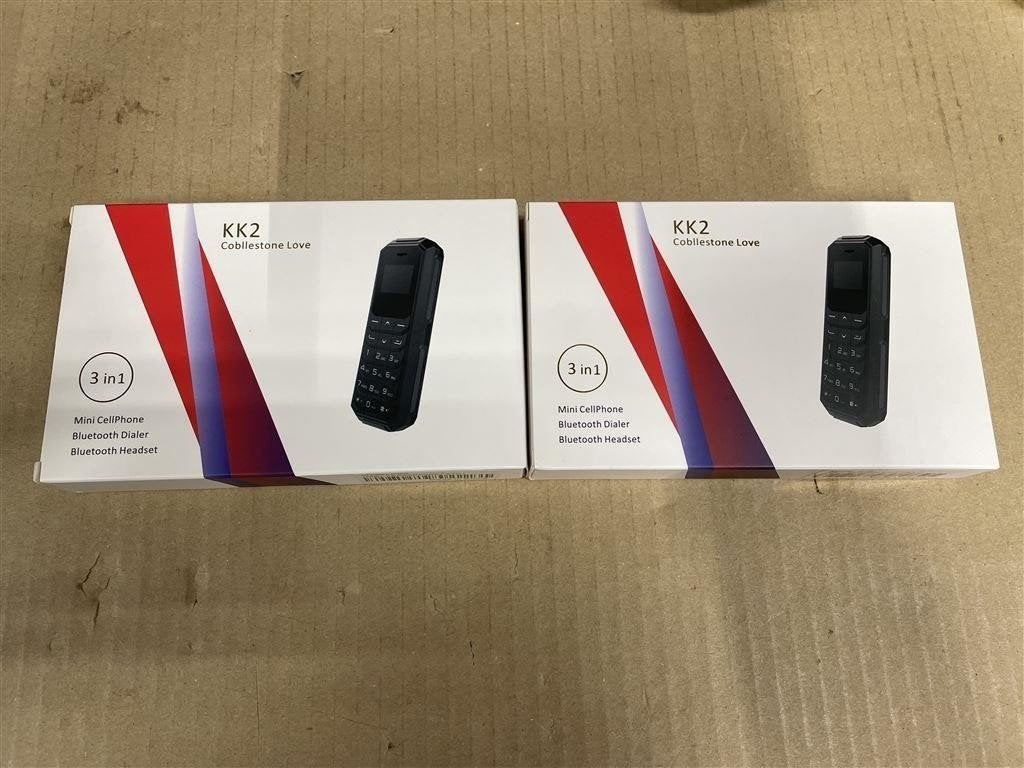 mini mobiel gevangenis telefoontjes - kk2 cobilestone love, Telecommunicatie, Mobiele telefoons | Overige merken, Ophalen of Verzenden