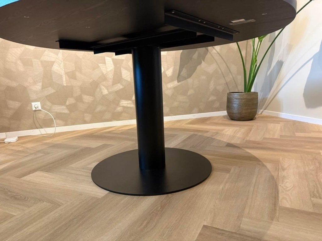 Ronde eettafel Zwart, Huis en Inrichting, Ophalen, Rond, Maxfurn, Zo goed als nieuw
