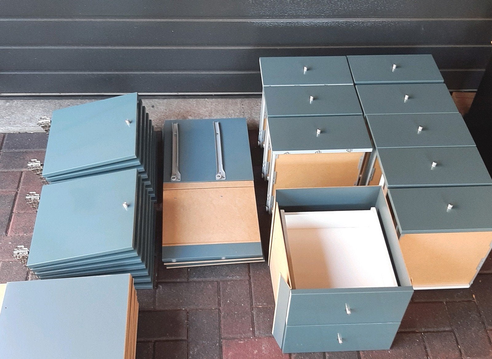 14 deurtjes , 5 ladekasten voor ikea kallax Vakkenkast, Ophalen, Zo goed als nieuw