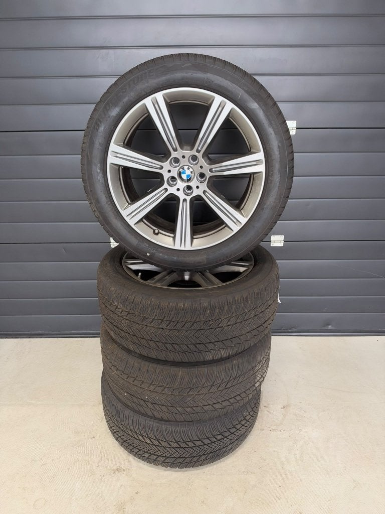 20 inch BMW X5 Winterset Styling 736 | Bridgestone (5mm), Auto-onderdelen, 275 mm, Banden en Velgen, 20 inch, Winterbanden