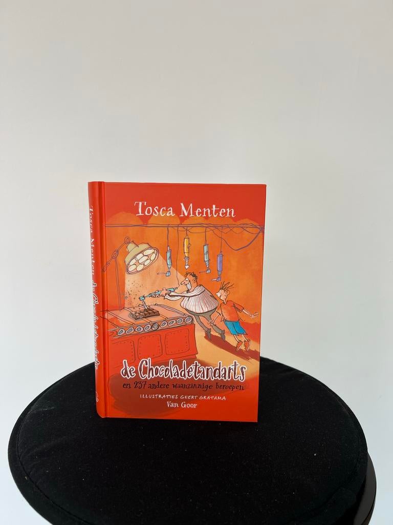 De Chocoladetandarts - Tosca Menten (Kinderboek), Boeken, Ophalen, Zo goed als nieuw, Fictie algemeen