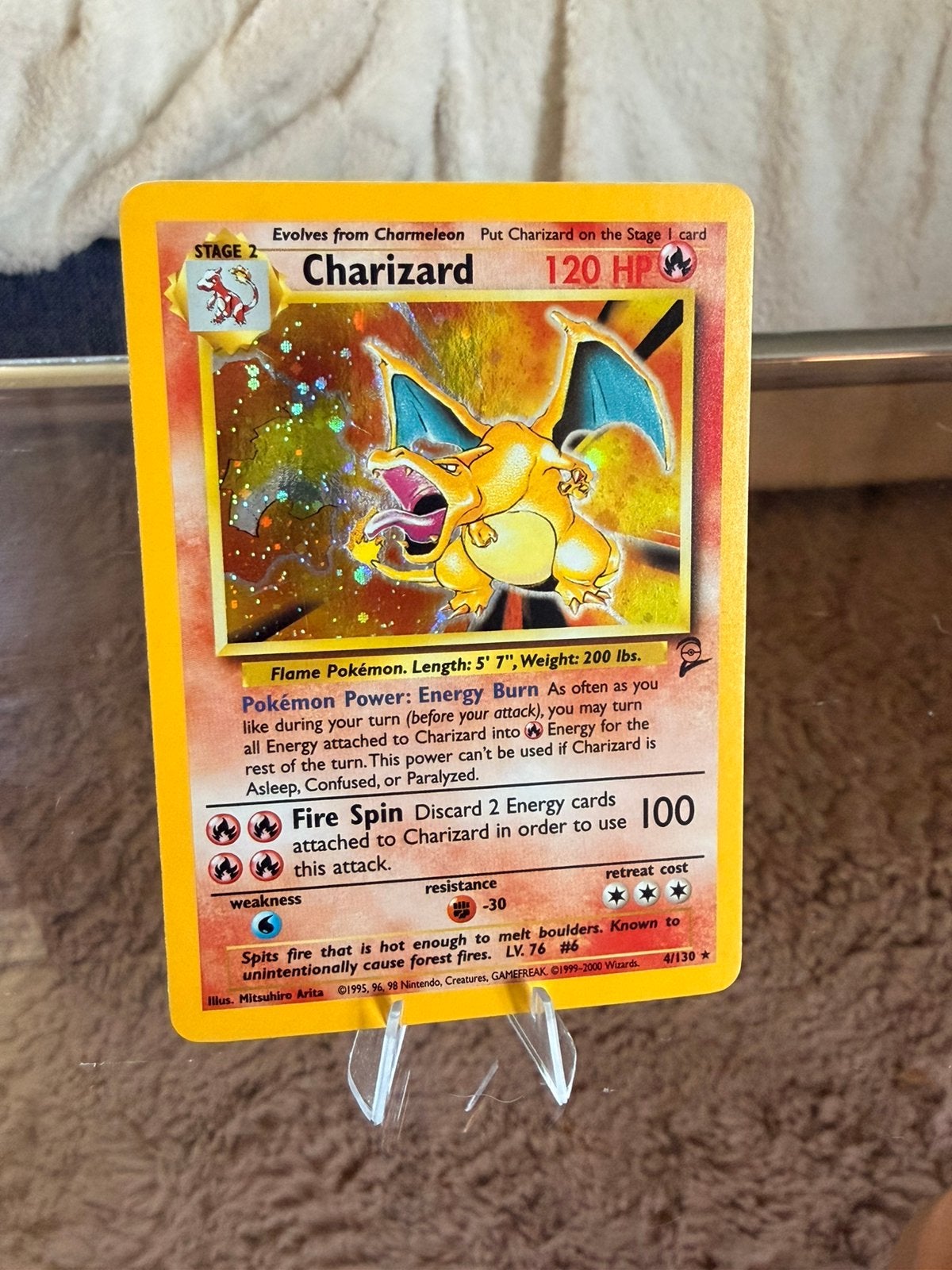 Charizard Base Set 2 4/130, Ophalen of Verzenden, Zo goed als nieuw