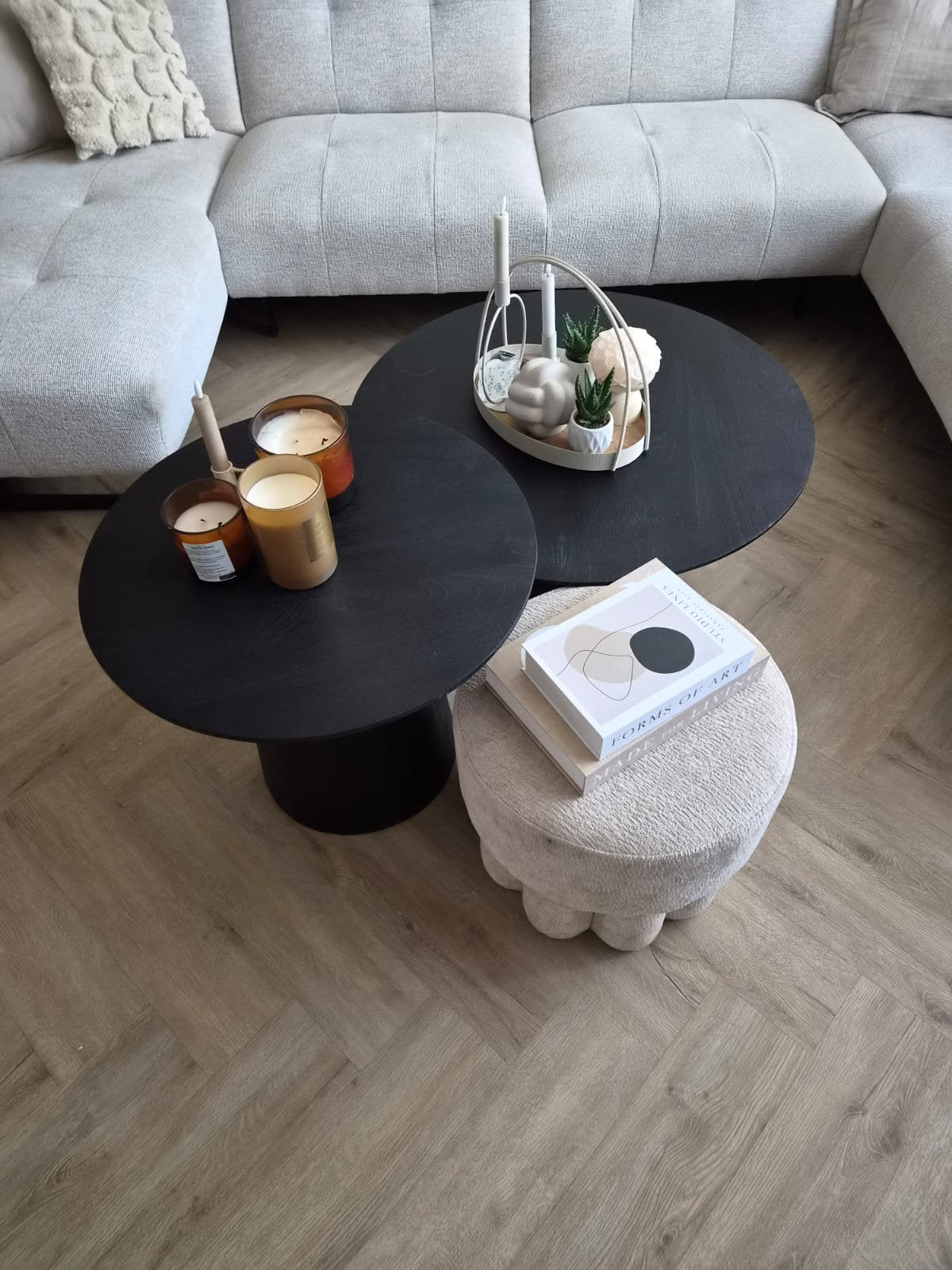2 zwart mango houten salontafels, Ophalen, Nieuw, Rond, 50 tot 100 cm