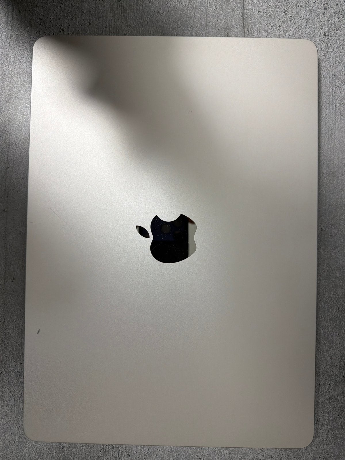 MacBook Air M4 13” 2025 16GB 256GB – Waterschade – Defect