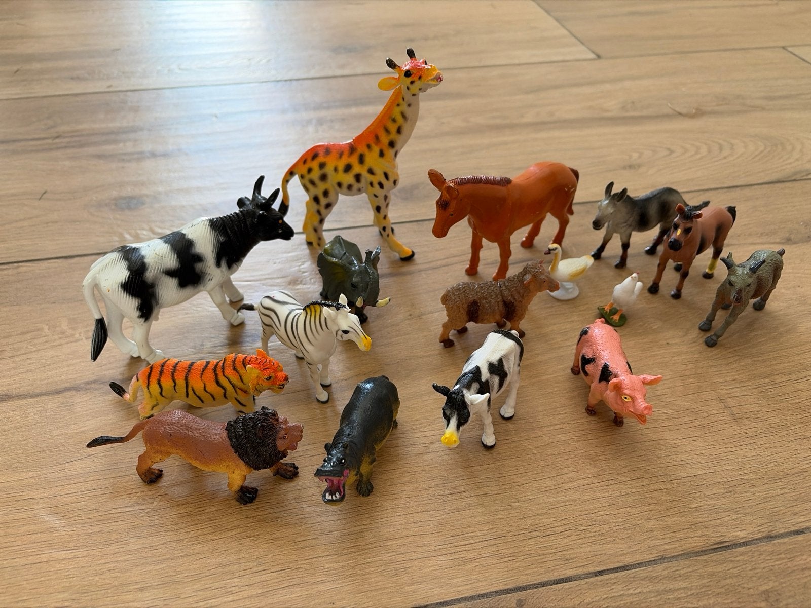 Dierenfiguren Speelgoed Set - Boerderij & Safari Dieren, Ophalen, Gebruikt, Jongen of Meisje