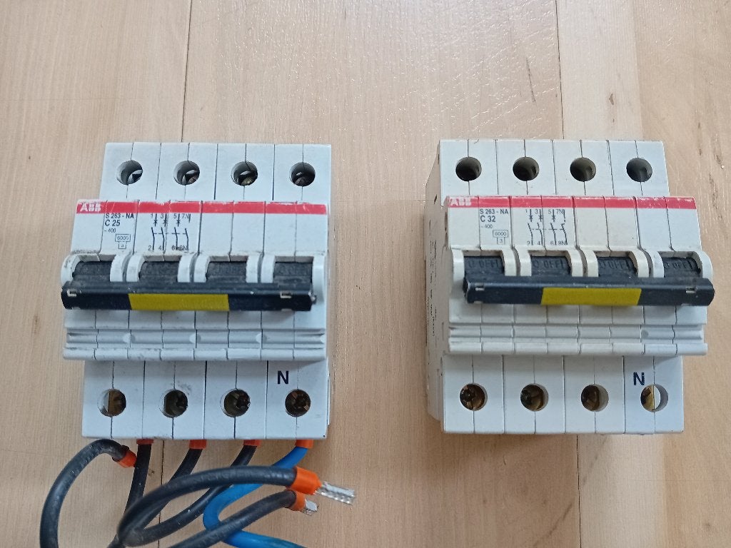 ABB installatieautomaat C25 & C32, 3-fase., Ophalen of Verzenden, Gebruikt