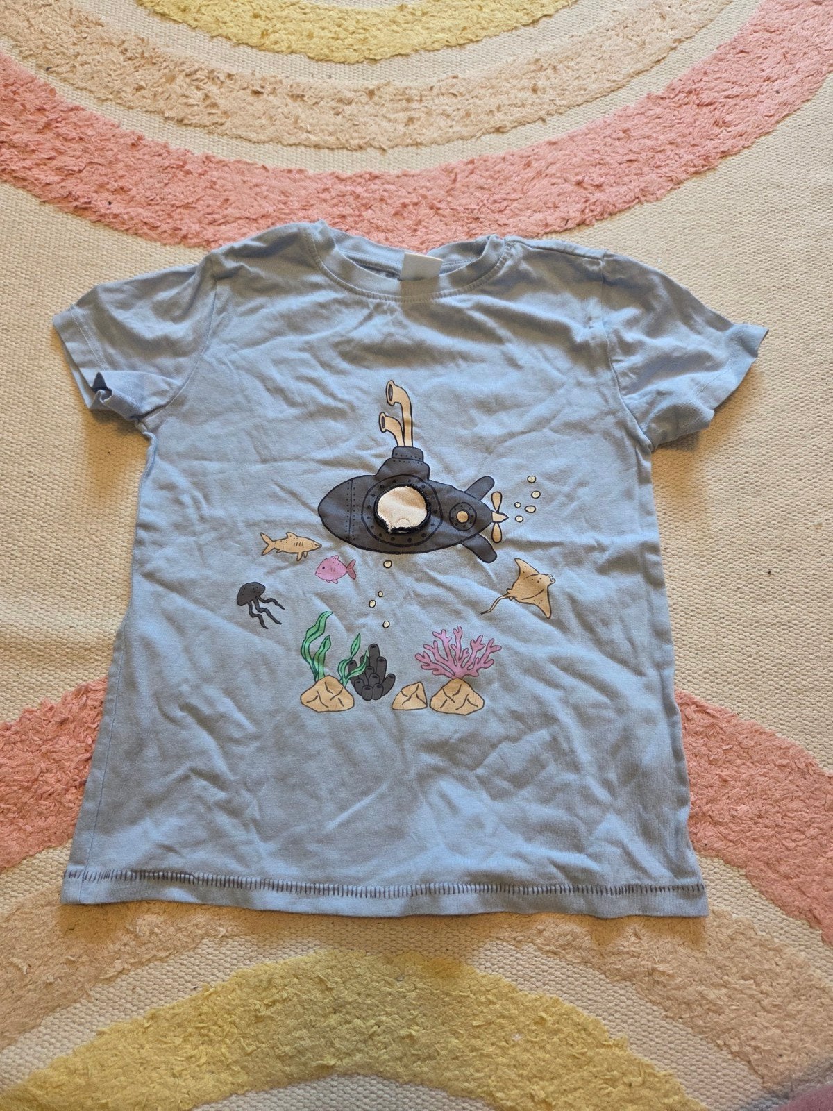 Blauw t shirt maat 110-116 hema duikboot klepje van duikboot, Ophalen of Verzenden, Gebruikt, Shirt of Longsleeve