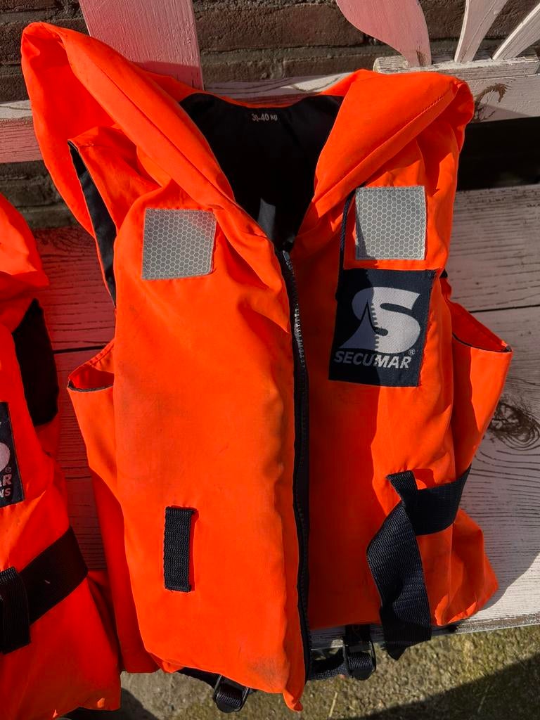 Kinder zwemvest 20-30kg, Watersport en Boten, Ophalen, Zo goed als nieuw, Kind, Reddingsvest of Zwemvest