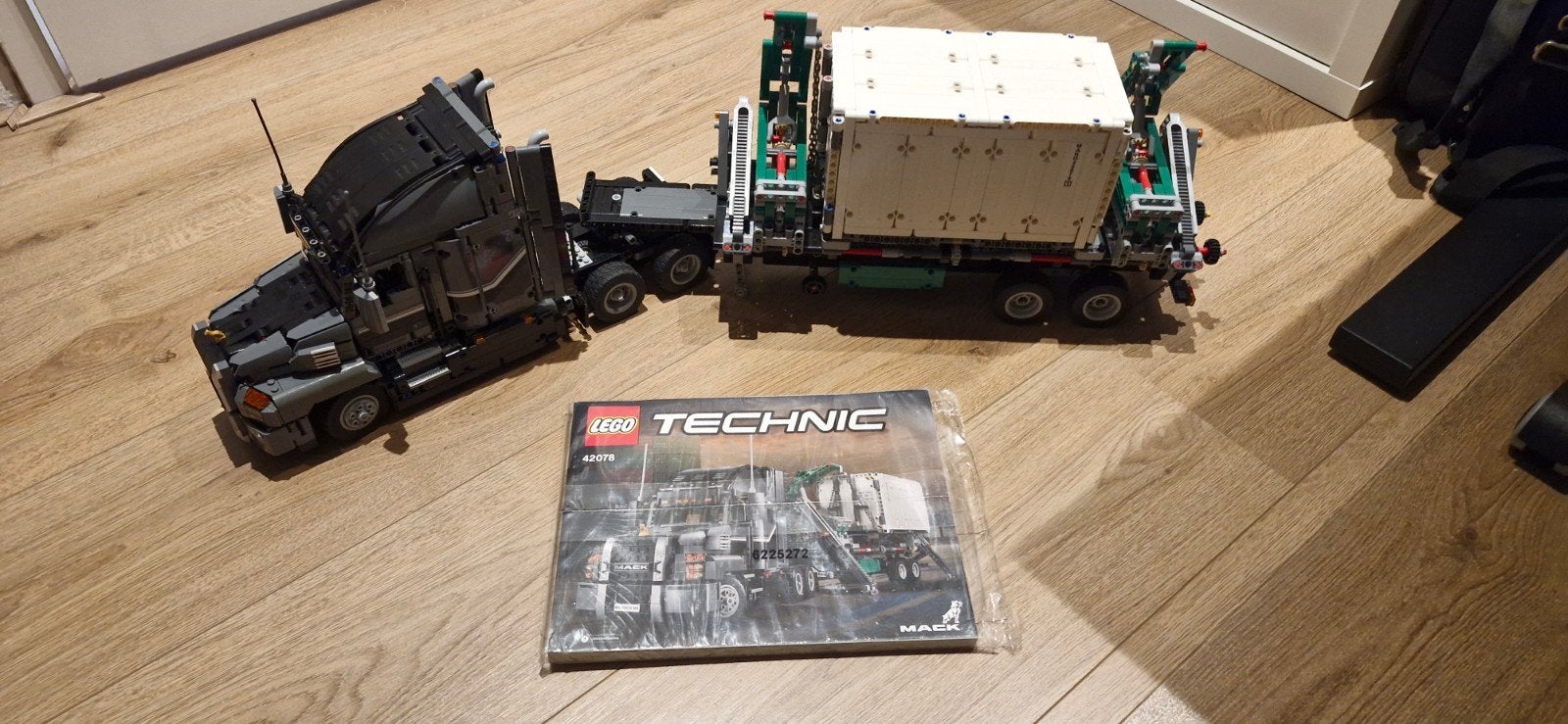 LEGO Technic Mack Anthem Vrachtwagen 42078, Kinderen en Baby's, Gebruikt, Lego, Inclusief instructies, Ophalen of Verzenden